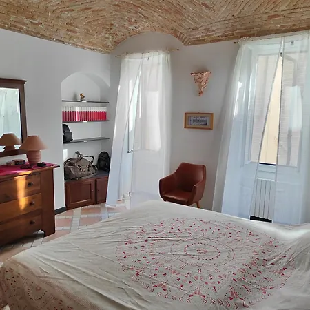 City Apartment Sanremo شقة سانريمو
